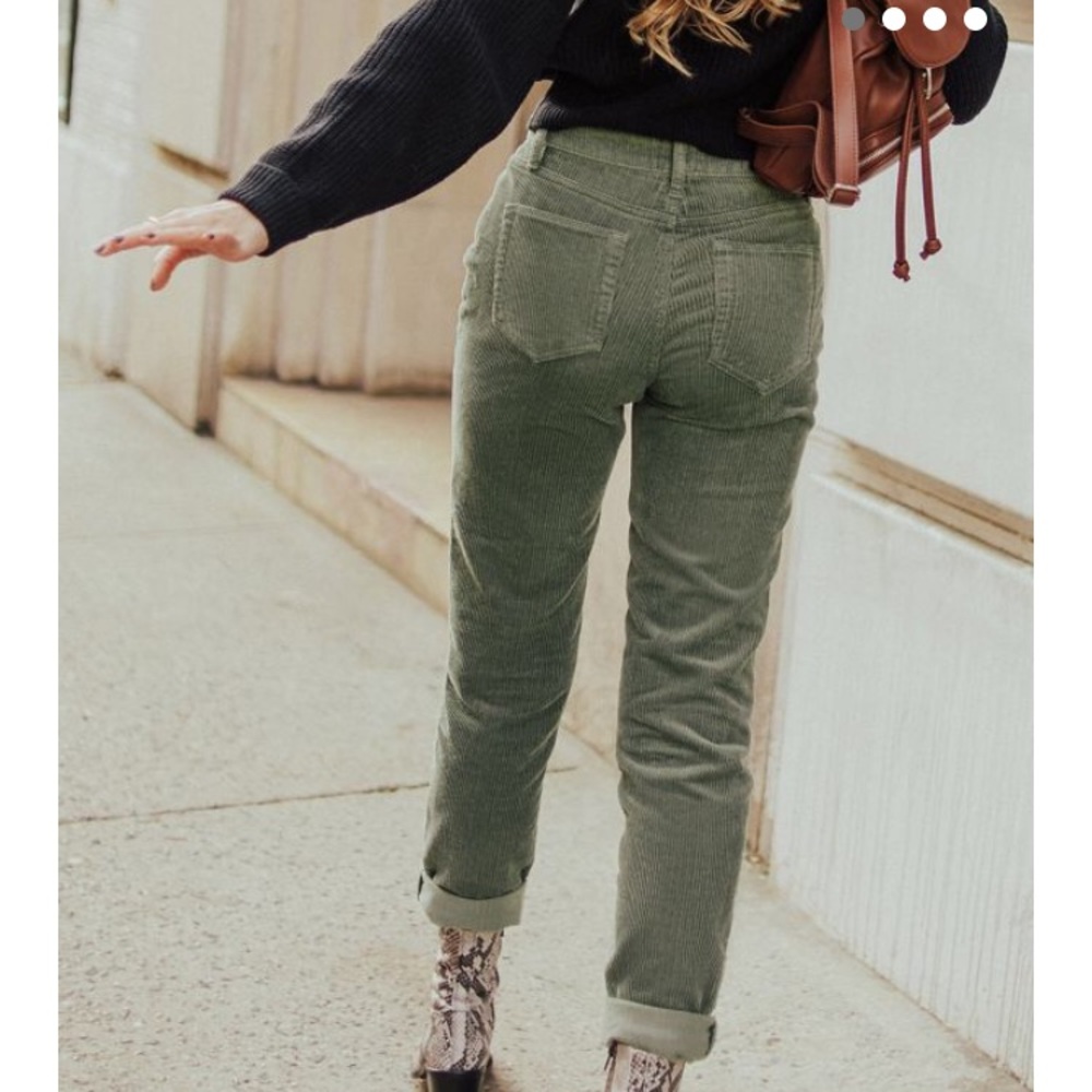 Urban outfitters Green corduroy high waisted